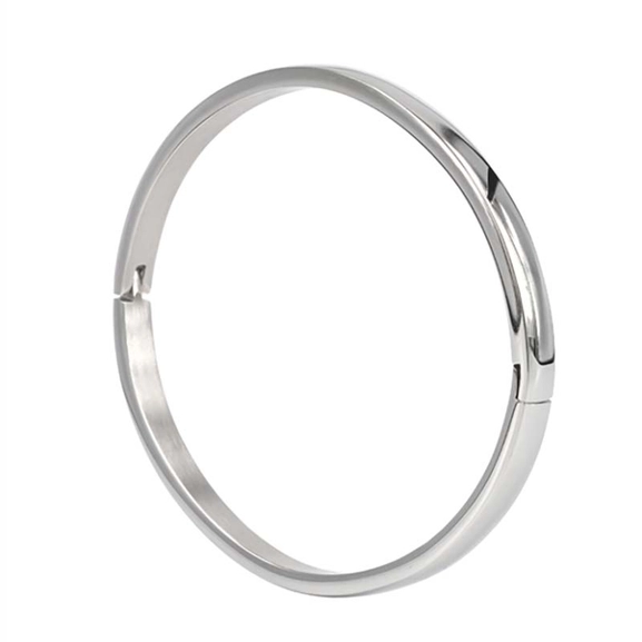 KLARA Armring Stål - Astrid & Agnes - Snabb frakt & paketinslagning - Nordicspectra.se