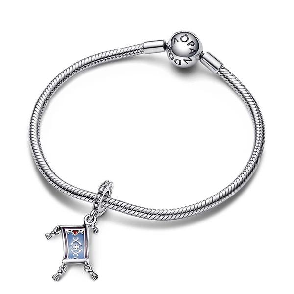Disney Aladdin Magic Carpet Dangle Charm - PANDORA - Suuri valikoima & ilmainen lahjapaketointi - Nordicspectra.fi