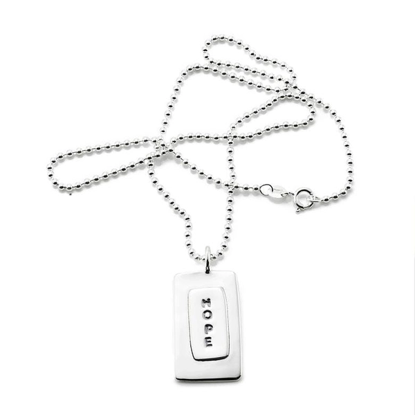 Hope Pendant - Efva Attling halsband - Snabb frakt & paketinslagning - Nordicspectra.se