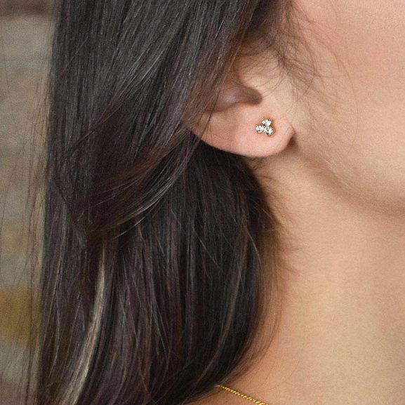 Petite Star Studs Gold Diamonds - Drakenberg/Sjölin - Suuri valikoima & ilmainen lahjapaketointi - Nordicspectra.fi