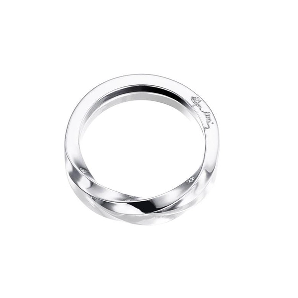 Viking Plain Ring - Efva Attling ringar - Snabb frakt & paketinslagning - Nordicspectra.se