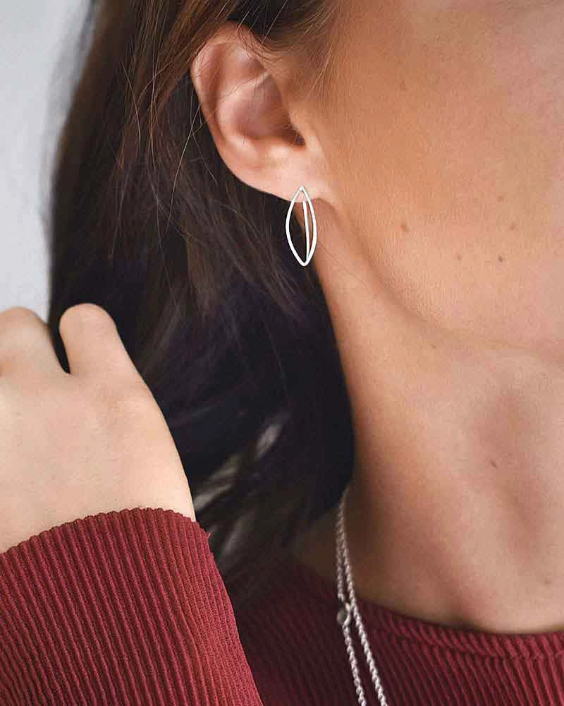 Together Mini Earrings - Drakenberg Sjölin Örhängen - Snabb frakt & paketinslagning - Nordicspectra.se