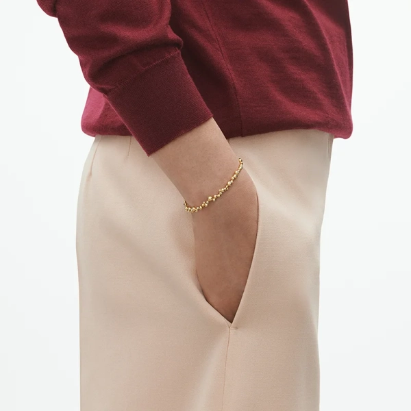 SS25_ECOM_ON-MODEL_MOONLIGHT GRAPES_BRACELET_20001419