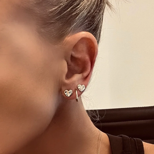 ear197-heart-earrings-2