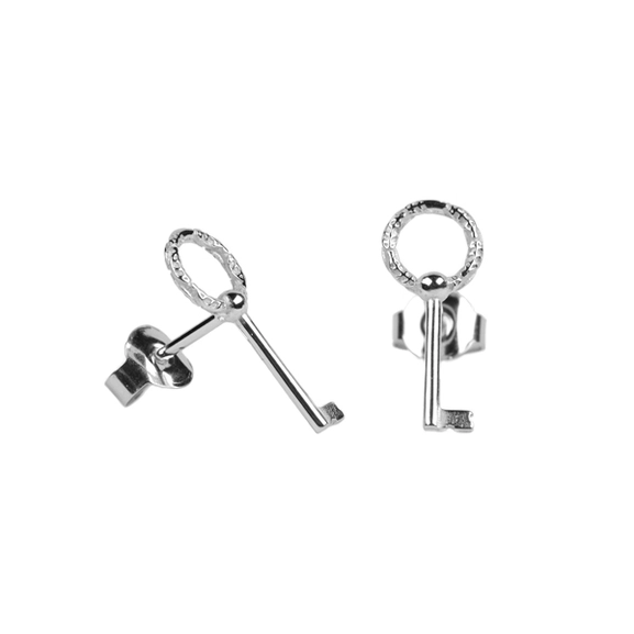 Key Pin Earrings Silver - Emma Israelsson - Snabb frakt & paketinslagning - Nordicspectra.se