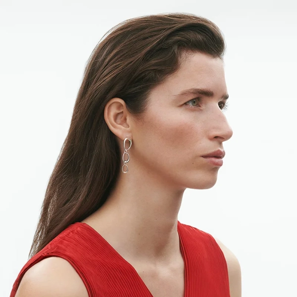 designade av Jacqueline Rabun för Georg Jensen.