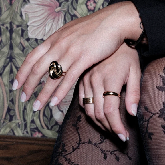 LAUREN Ring Guld - Astrid & Agnes - Nordic Spectra