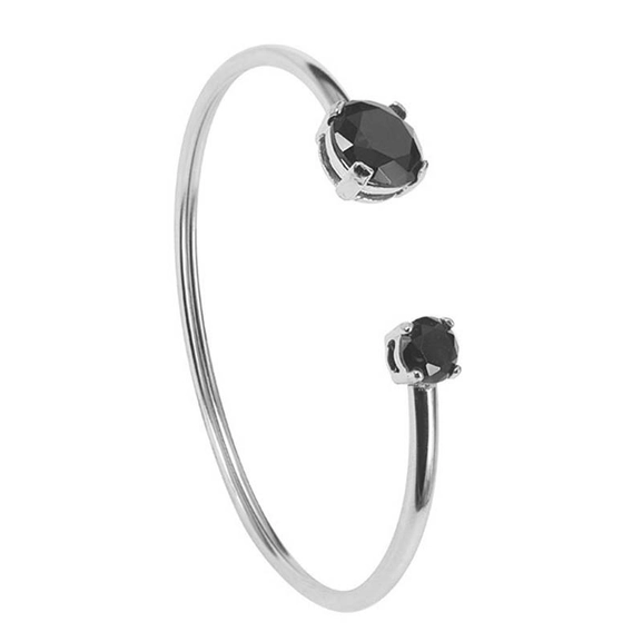 FRIDA Armring Svart/Stål - Astrid & Agnes - Snabb frakt & paketinslagning - Nordicspectra.se