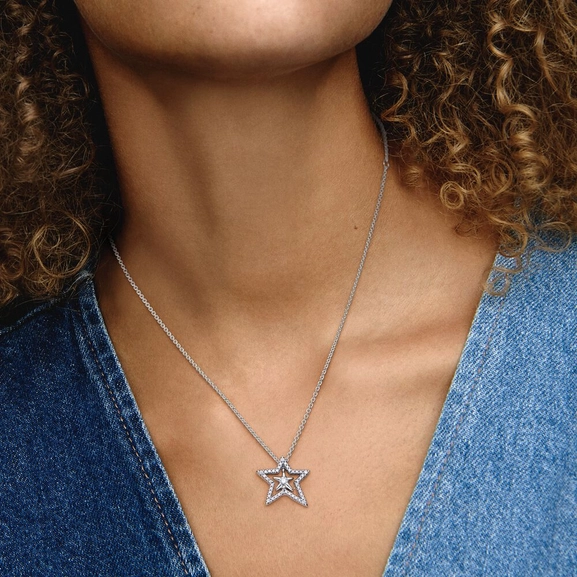 Presentset Stjärna Halsband & Örhängen - PANDORA - Snabb frakt & paketinslagning - Nordicspectra.se