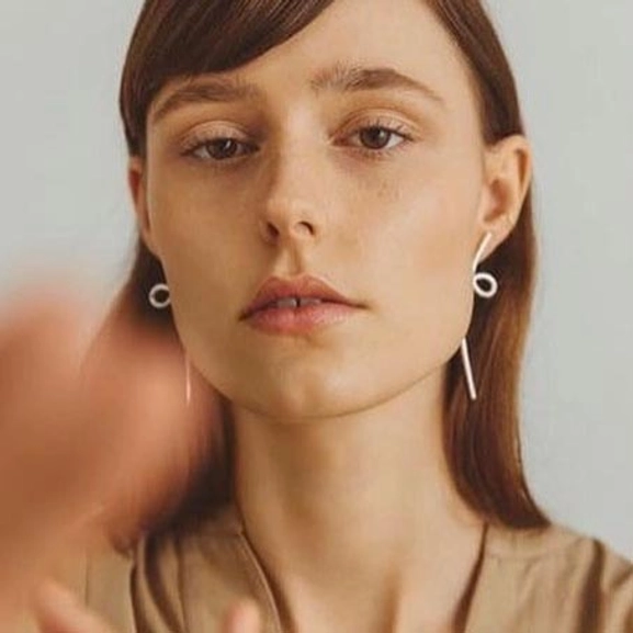 Loop Ear Silver -CU Jewellery - Snabb frakt & paketinslagning - Nordicspectra.se