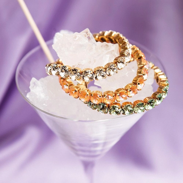 Gia Stud Bracelet Gold Crystal - Caroline Svedbom - Snabb frakt & paketinslagning - Nordicspectra.se