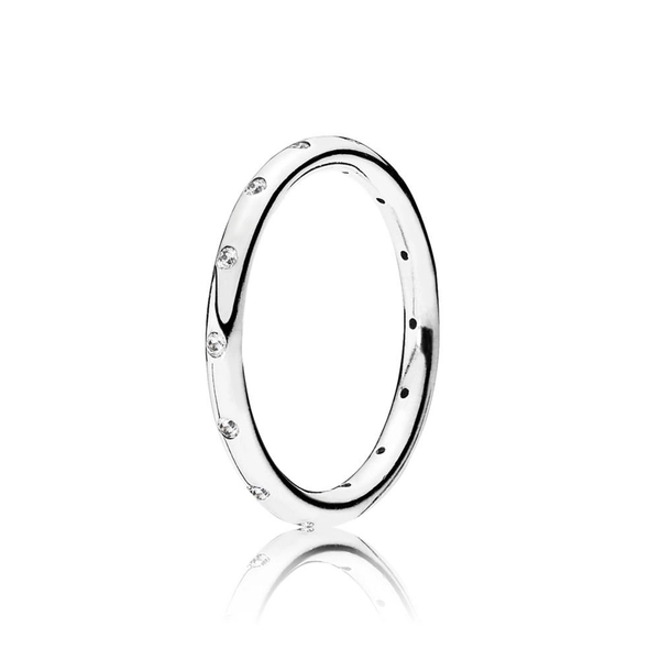 Einfacher Funkelnder Band-Ring von PANDORA, Schneller Versand - Nordicspectra.de