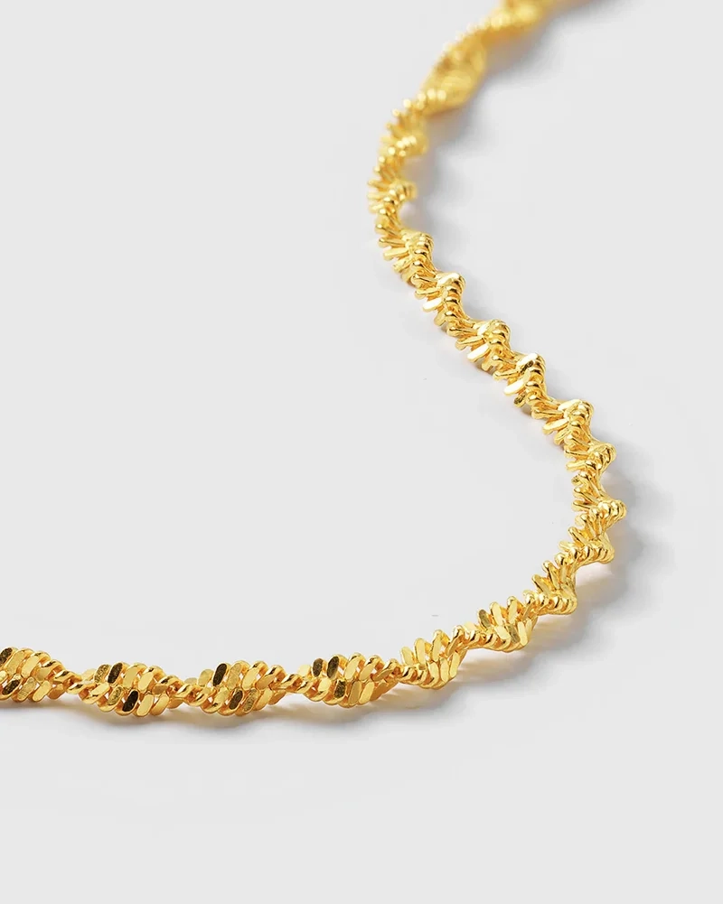 från Syster P. Finns i storlekarna S