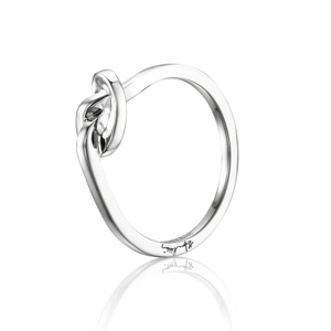 Love Knot Ring - Efva Attling ringar - Snabb frakt & paketinslagning - Nordicspectra.se