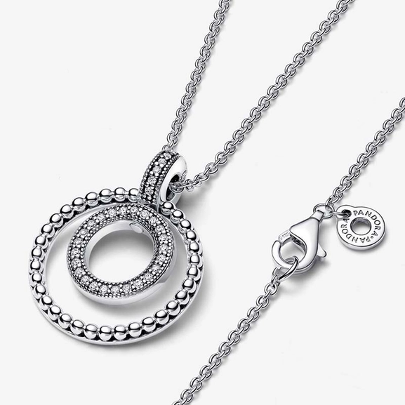 Pandora Signature Pavé & Beads Pendant & Necklace - PANDORA - Snabb frakt & paketinslagning - Nordicspectra.se