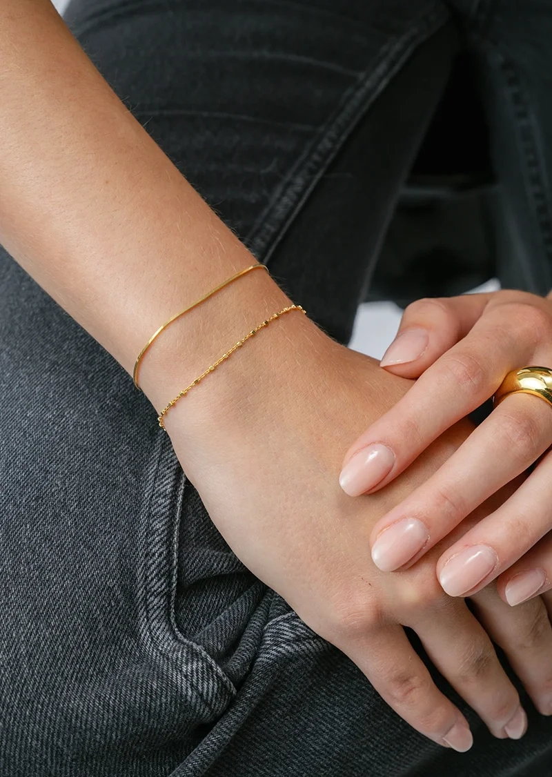 Sheer Station Bracelet Gold - Syster P - Snabb leverans & Gratis paketinslagning - Nordic Spectra