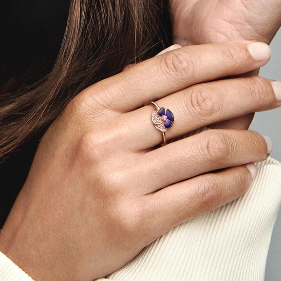Deep Purple Pansy Flower Ring Rosé - PANDORA - Snabb frakt & paketinslagning - Nordicspectra.se