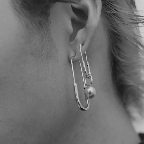 Chance Mini Earrings Gold - Maria Black - Snabb frakt & paketinslagning - Nordic Spectra