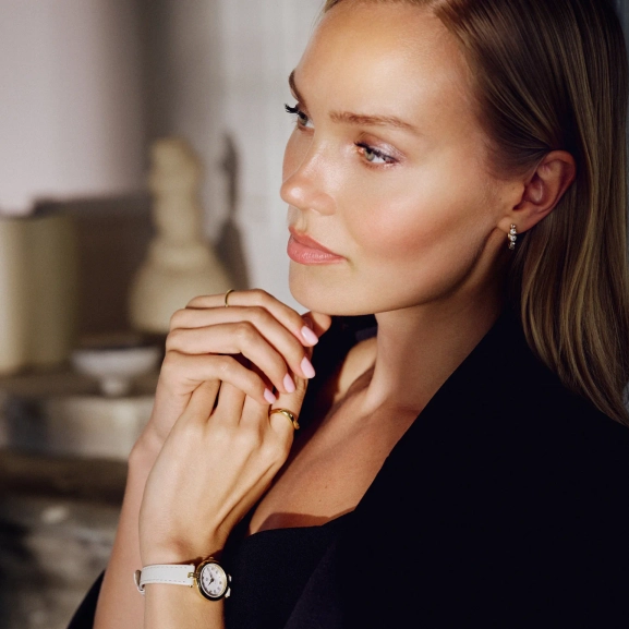 18 Karat vergoldetem Stahl