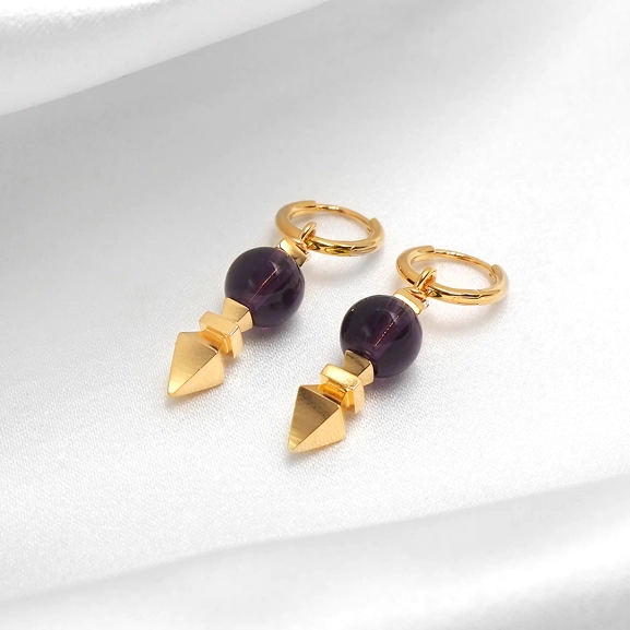 Karma Styrka Örhängen Guld - By Sofia Wistam - Betydelsefulla smycken - Nordic Spectra