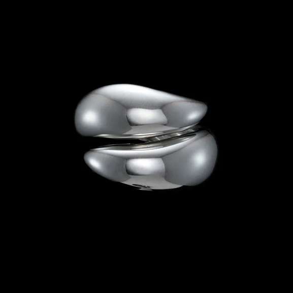 Iron Claw Ring - Maria Nilsdotter - Schmuck im skandinavischen Design - Nordic Spectra