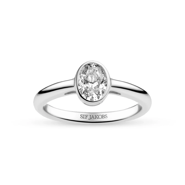 Sardinien Ovale Piccolo Ring i silver med en liten oval cubic zirconia-sten
