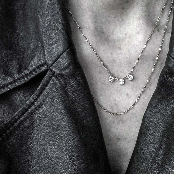 Cubic Tripple Neck Silver -CU Jewellery - Snabb frakt & paketinslagning - Nordicspectra.se