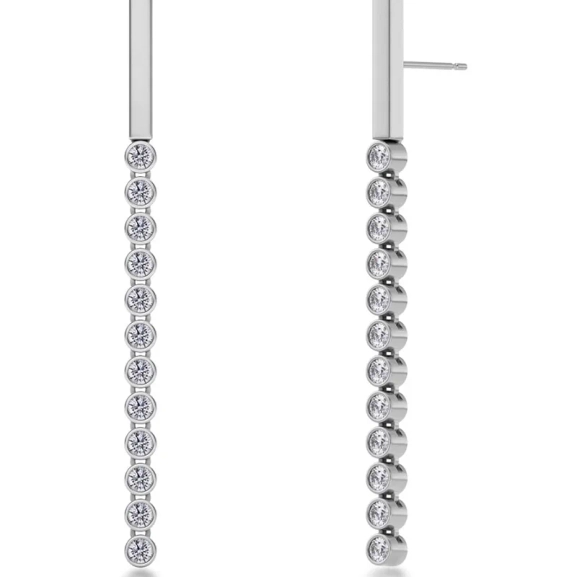 Twiggy Earrings i polerat stål med 11 cubic zirconia-stenar