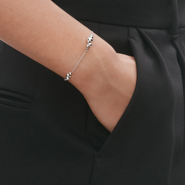 GJ_SS25_ECOM_SHOOT_MOONLIGHT_GRAPES_BRACELET_20001415 (2)