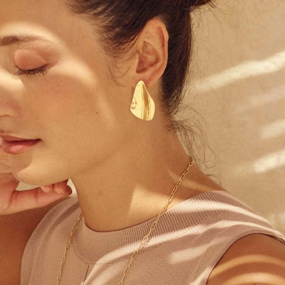 Oyster Studs L Gold - Edblad - Snabb frakt & paketinslagning - Nordicspectra.se