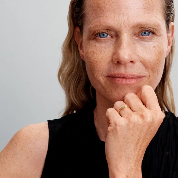 Rund Skimrande Halo Ring Guld - PANDORA - 1-2 dagar leverans - Gratis paketinslagning