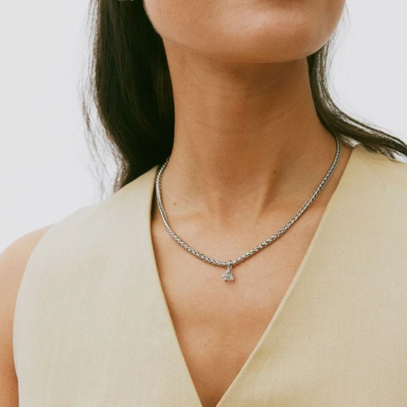Edblad Solo Necklace i polerat stål med justerbar längd