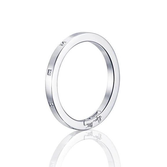 Thin & I Love You On Top Ring White Gold - Efva Attling ringar - Snabb frakt & paketinslagning - Nordicspectra.se