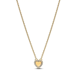 Herzförmige Halskette aus Gold von Pandora Timeless. Eine wunderschöne Halskette mit einem Herz aus 14-karätigem Gold und funkelnden Zirkonia-Steinen. Ein Symbol der Liebe und Verbundenheit
