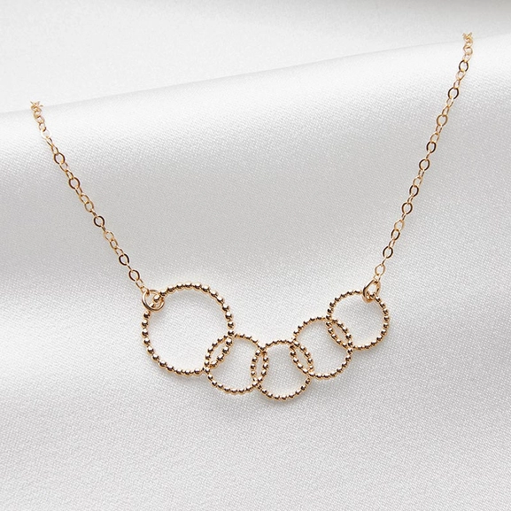 Mutter - Gold Ketten von Sofia Wistam, Schneller Versand - Nordicspectra.de
