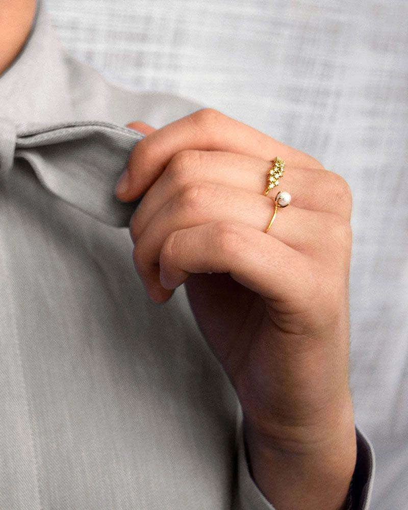 Petite Pearl Ring Gold - Drakenberg/Sjölin - Suuri valikoima & ilmainen lahjapaketointi - Nordicspectra.fi