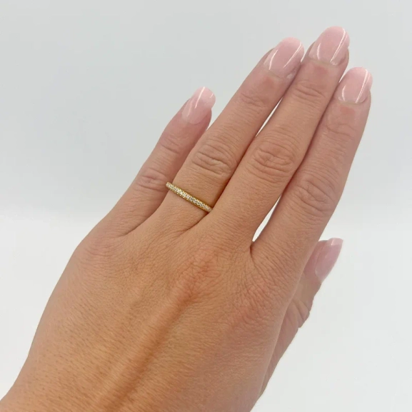 Aure 26 Guld - Vigsel- & förlovningsringar - Schalins - Fri storleksändring* - Nordic Spectra