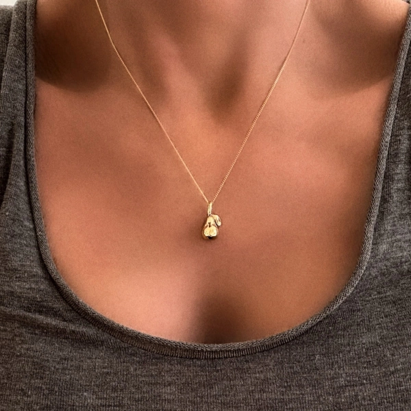 Pear Goodness Necklace Gold från Emma Israelsson