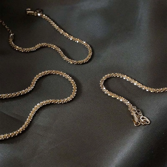 Roof Big Plain Necklace Long Gold -CU Jewellery - Snabb frakt & paketinslagning - Nordicspectra.se