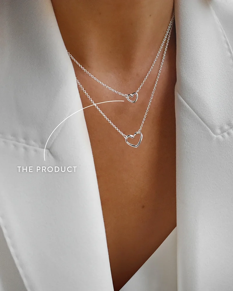 Produktbild av Drakenberg Sjölins Love Vibe presentset i silver med hjärtformade halsband och örhängen