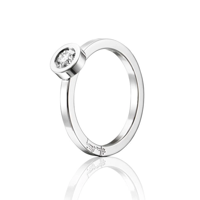 Efva Attling - The Wedding Thin Ring 0.30 ct White Gold