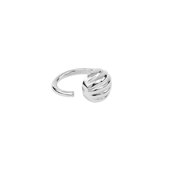 Fig Ring Silver - Emma Israelsson - Suuri valikoima & ilmainen lahjapaketointi - Nordicspectra.fi