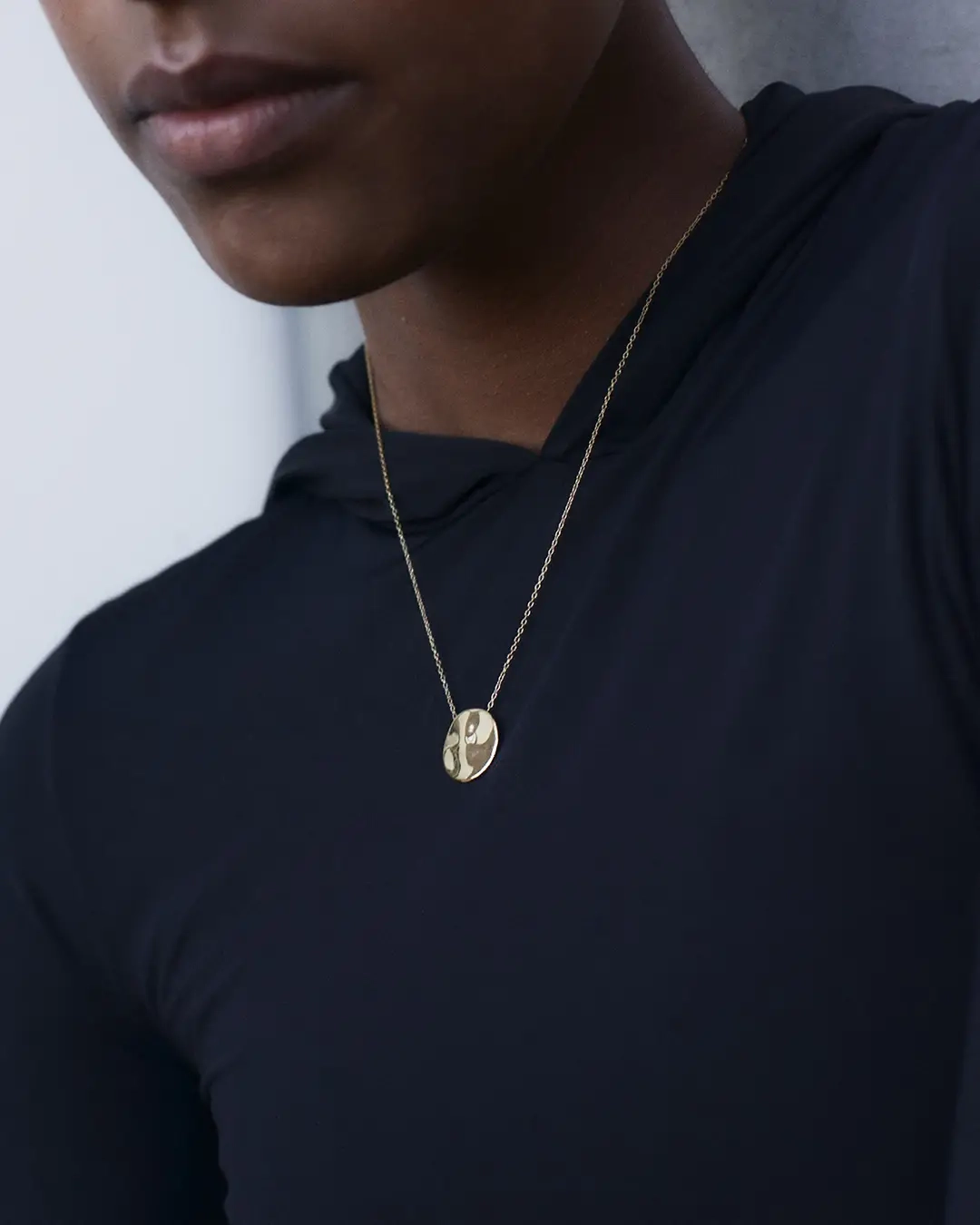 Flowy Necklace Gold - Edblad - Snabba leveranser - Gratis paketinslagning