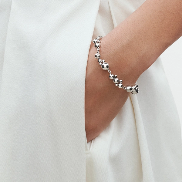 GJ_SS25_ECOM_SHOOT_MOONLIGHT_GRAPES_BRACELET_20001206 (2)