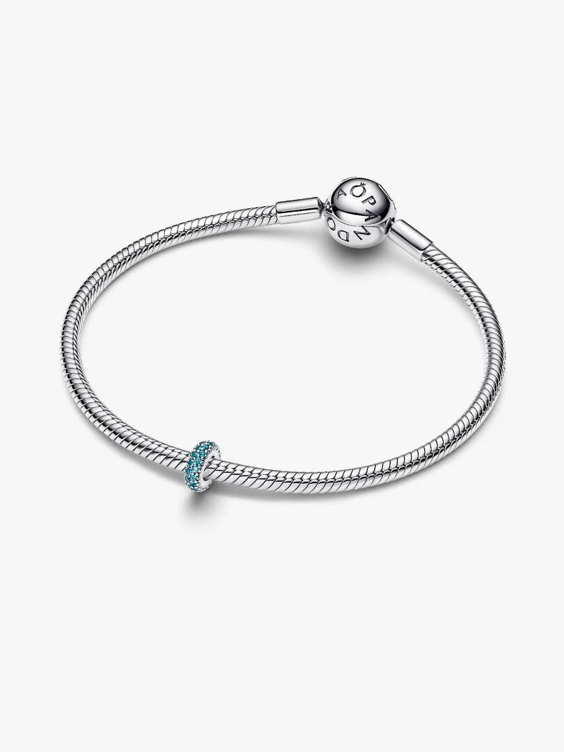Isblåa Stenar Berlock från Pandora i silver med gnistrande cubic zirconia