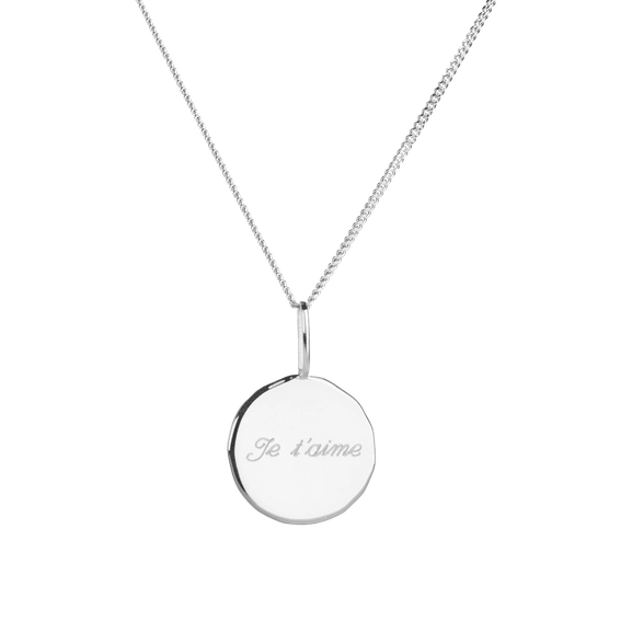 Je T'aime Coin Silver-halsband från Emma Israelsson i silver med "Je t’aime"-gravyr