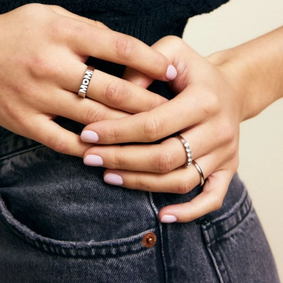 infinite-ring-hers-steel-122553_2