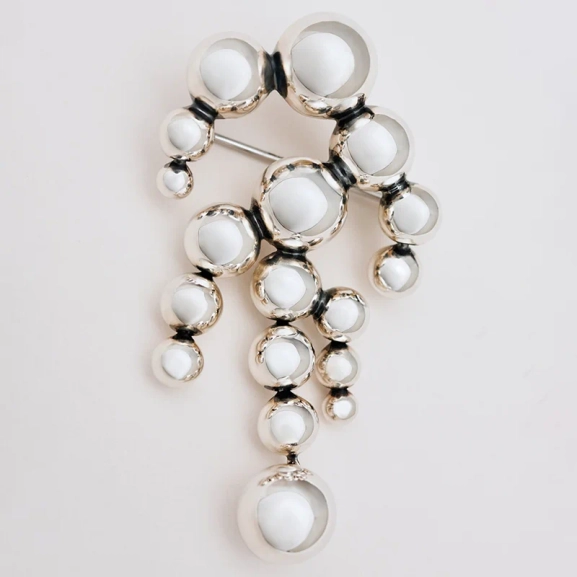 Moonlight Grapes Chandelier Brosch - Georg Jensen - Designsmycken med snabba & trygga leveranser - Nordic Spectra