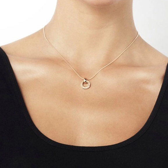 Ring Around - From Here To Eternity Gold - Efva Attling halsband - Snabb frakt & paketinslagning - Nordicspectra.se