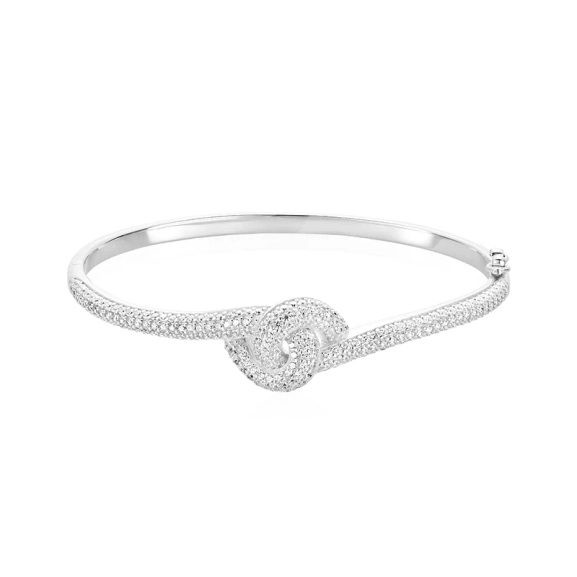 Imperia Bangle från Sif Jakobs i silver med gnistrande Cubic Zirconia-stenar